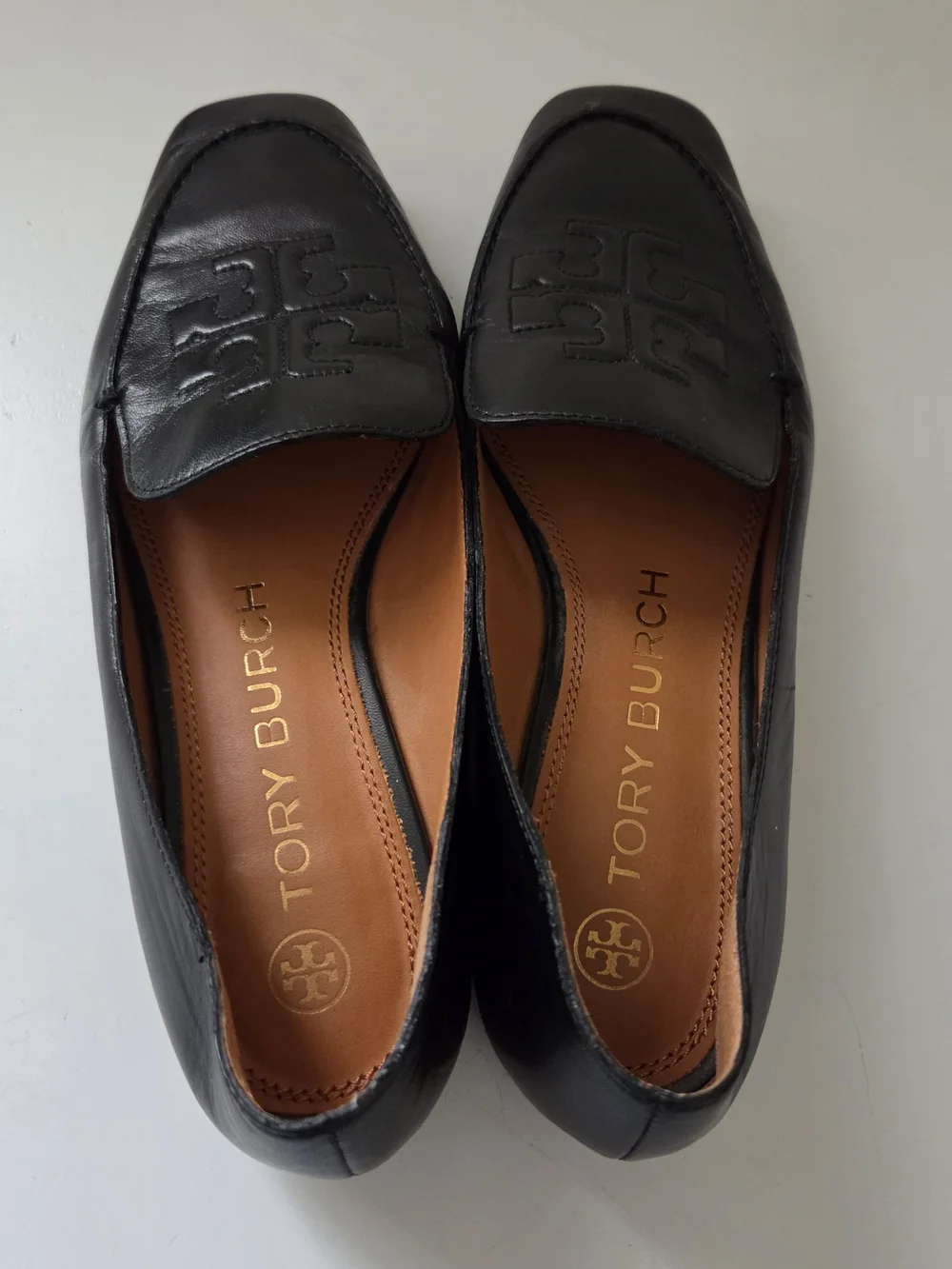 Tory Burch Ruby Black Leather Loafers Size 6.5